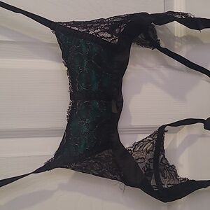Victorias Secret XS Garter